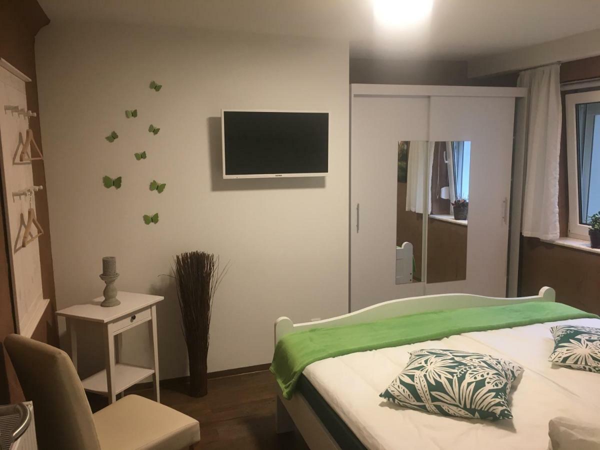 Ferienwohnung "Zur Glocke" Burg  Bagian luar foto